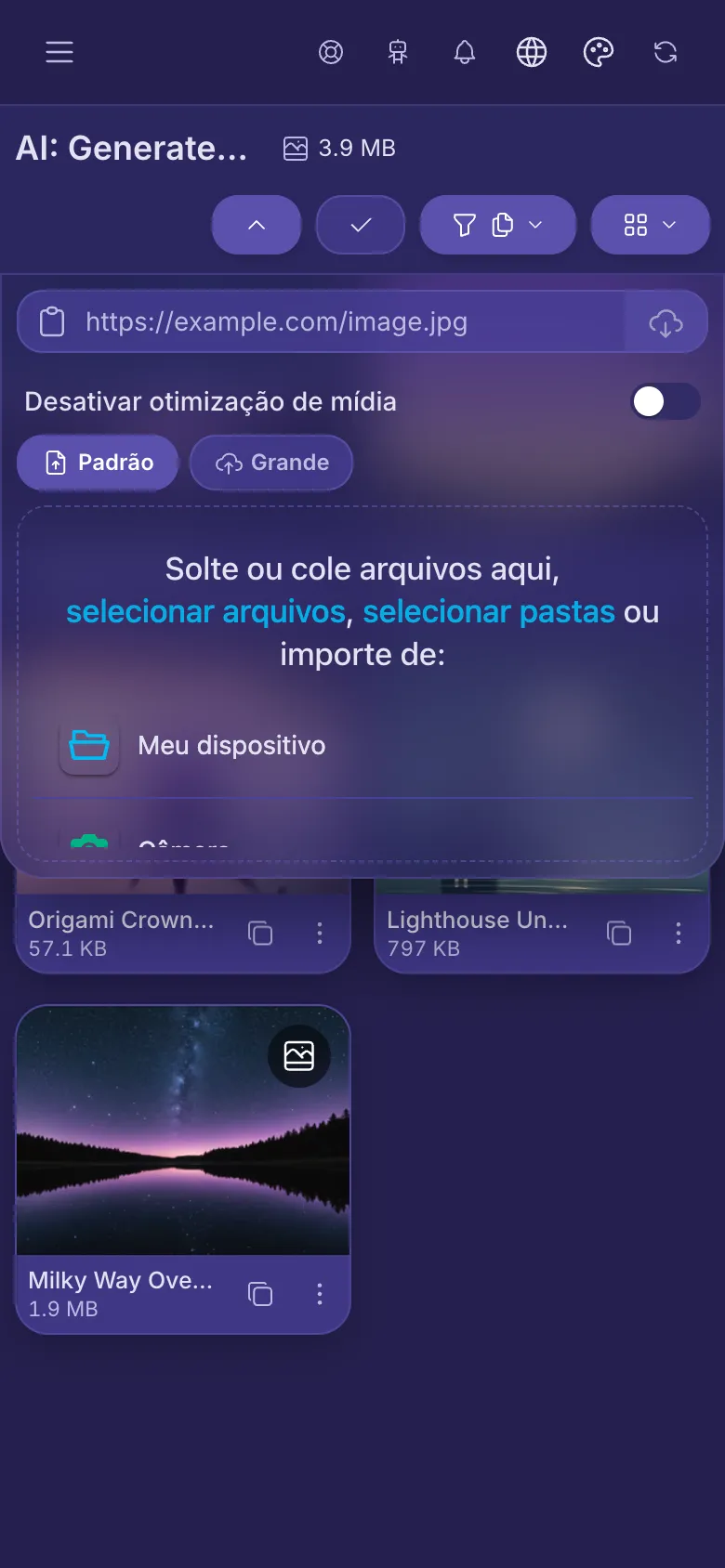 O painel de envio aberto abaixo dos botões, com uma área para escolher arquivos e um campo para um link.