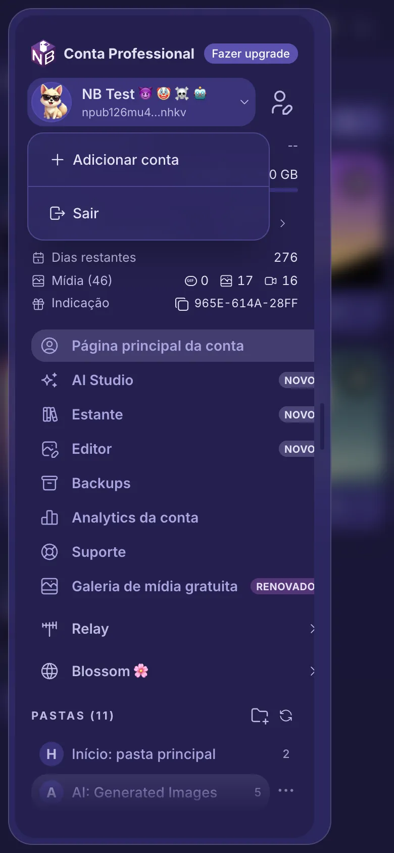 O menu da conta aberto sob o seu nome, com as outras contas, Adicionar conta e Sair.