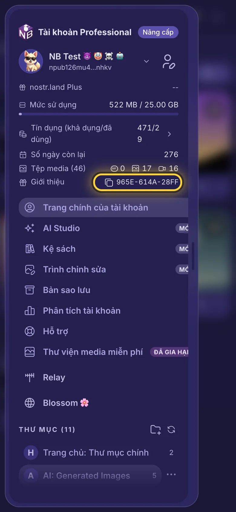 Menu với hàng liên kết giới thiệu được khoanh tròn.