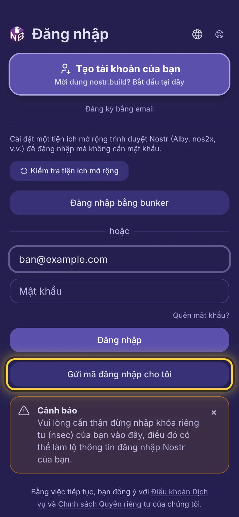 Một địa chỉ email được nhập vào ô đầu tiên và nút Gửi mã đăng nhập cho tôi được khoanh tròn.